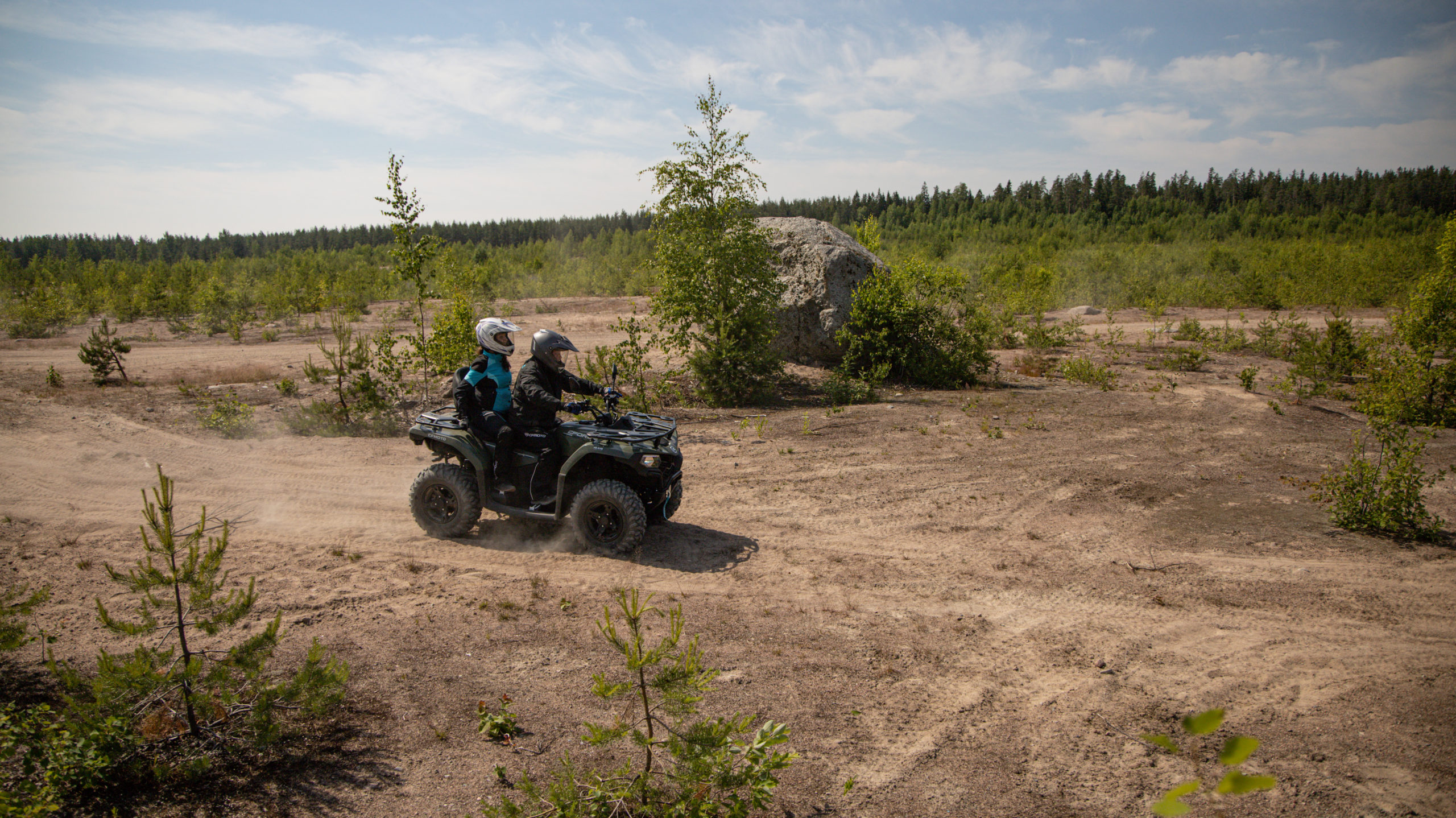 CFMOTO CFORCE 400L EPS