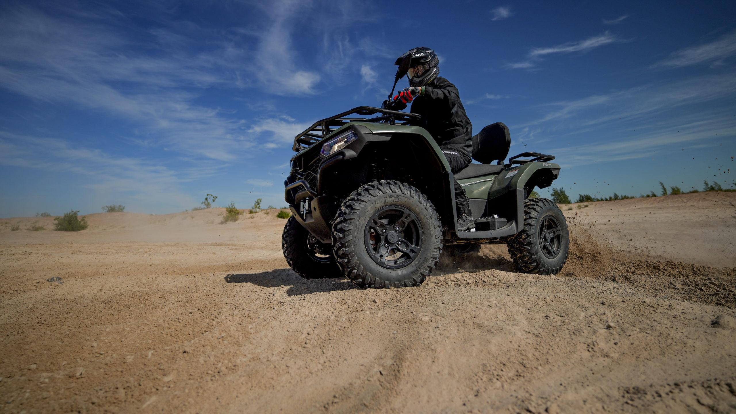 CFMOTO CFORCE 400L EPS