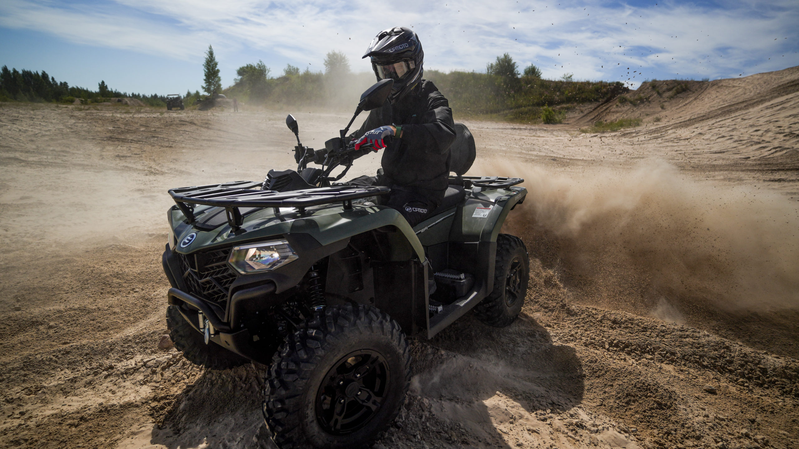 CFMOTO CFORCE 400L EPS