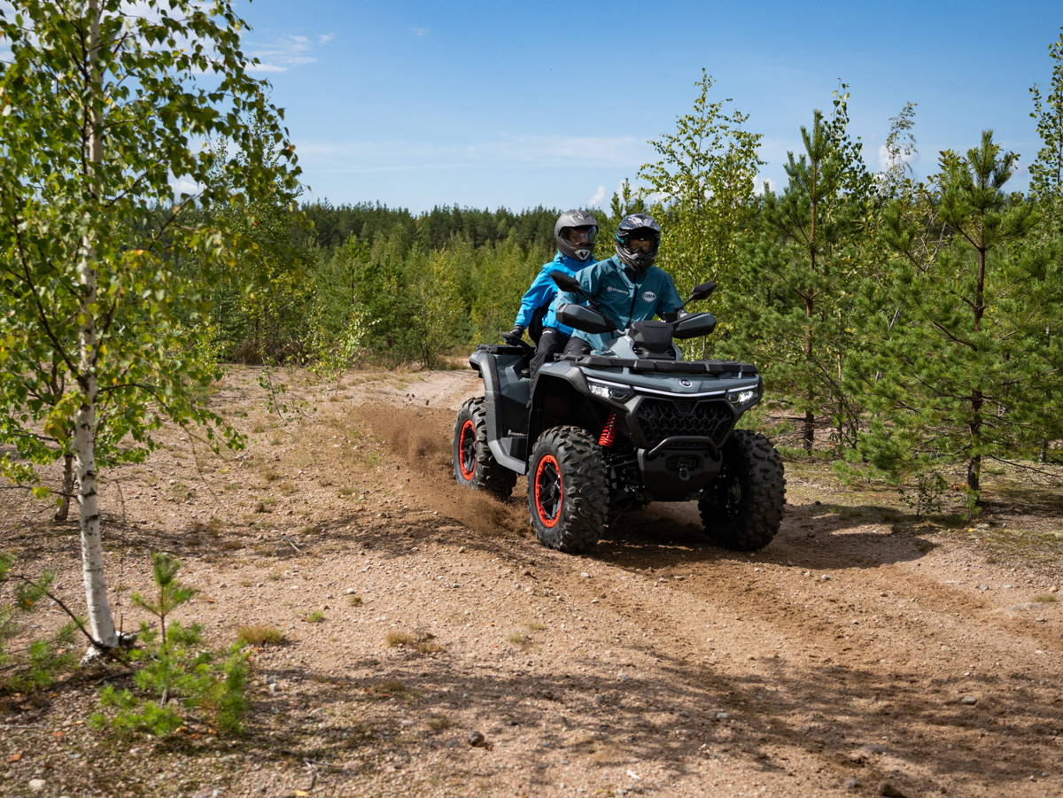 CFMOTO CFORCE 800 HO EPS LTD