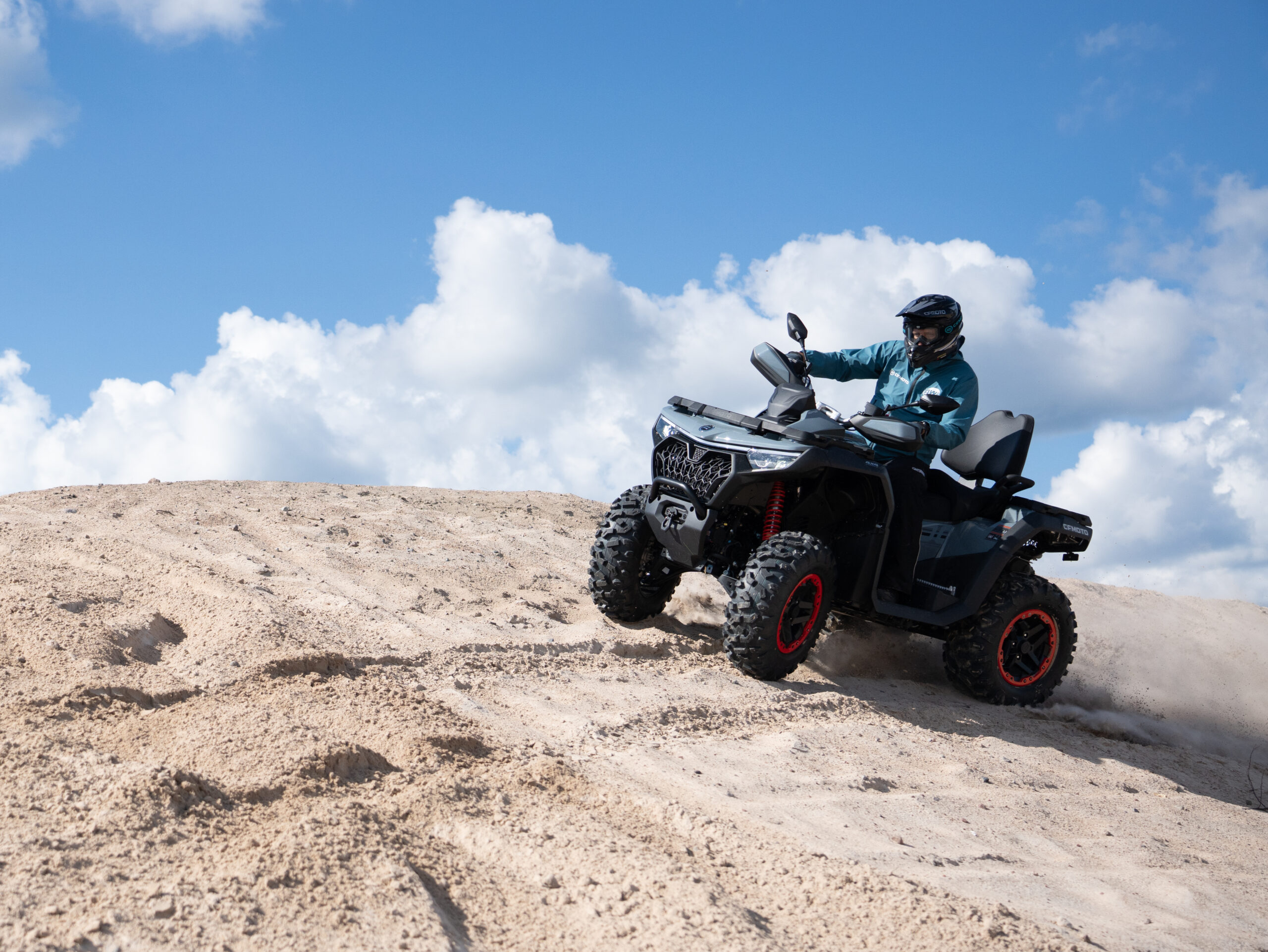 CFMOTO CFORCE 1000 EPS LTD