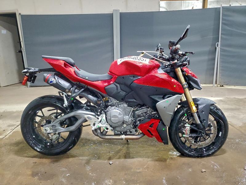 Ducati Streetfighter, V2