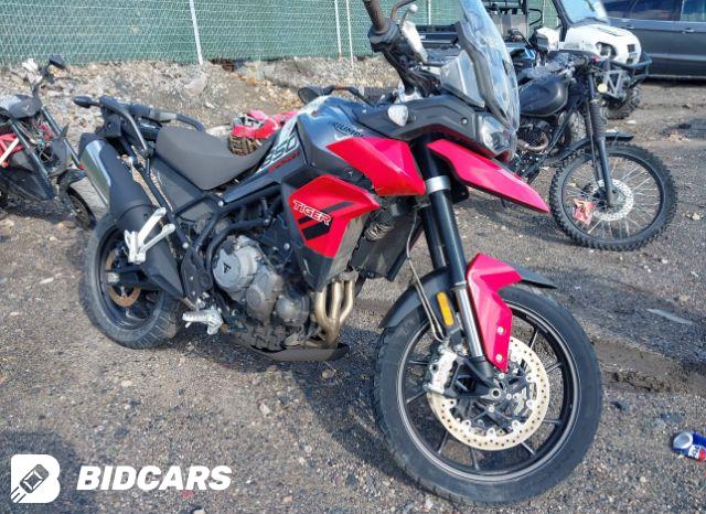 Triumph Tiger, 850 Sport