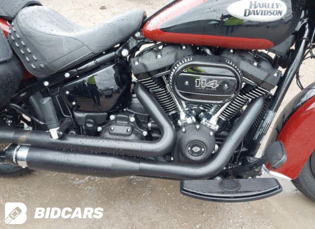 Harley-Davidson FLHCS