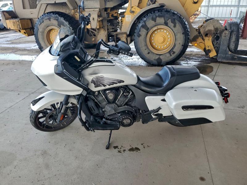 Indian Motorcycle Co. Challenger, Limited