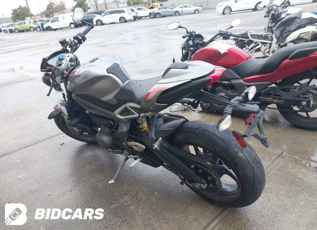 Triumph Street Triple, RS