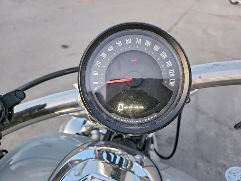 Harley-Davidson FXBR Breakout