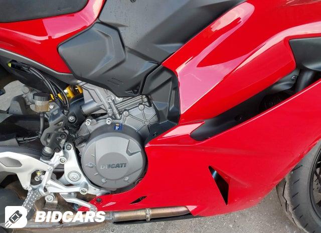 Ducati Panigale, V2/V2 S