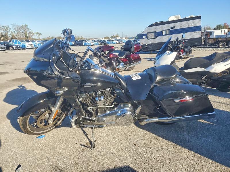 Harley-Davidson FLTRX Road Glide